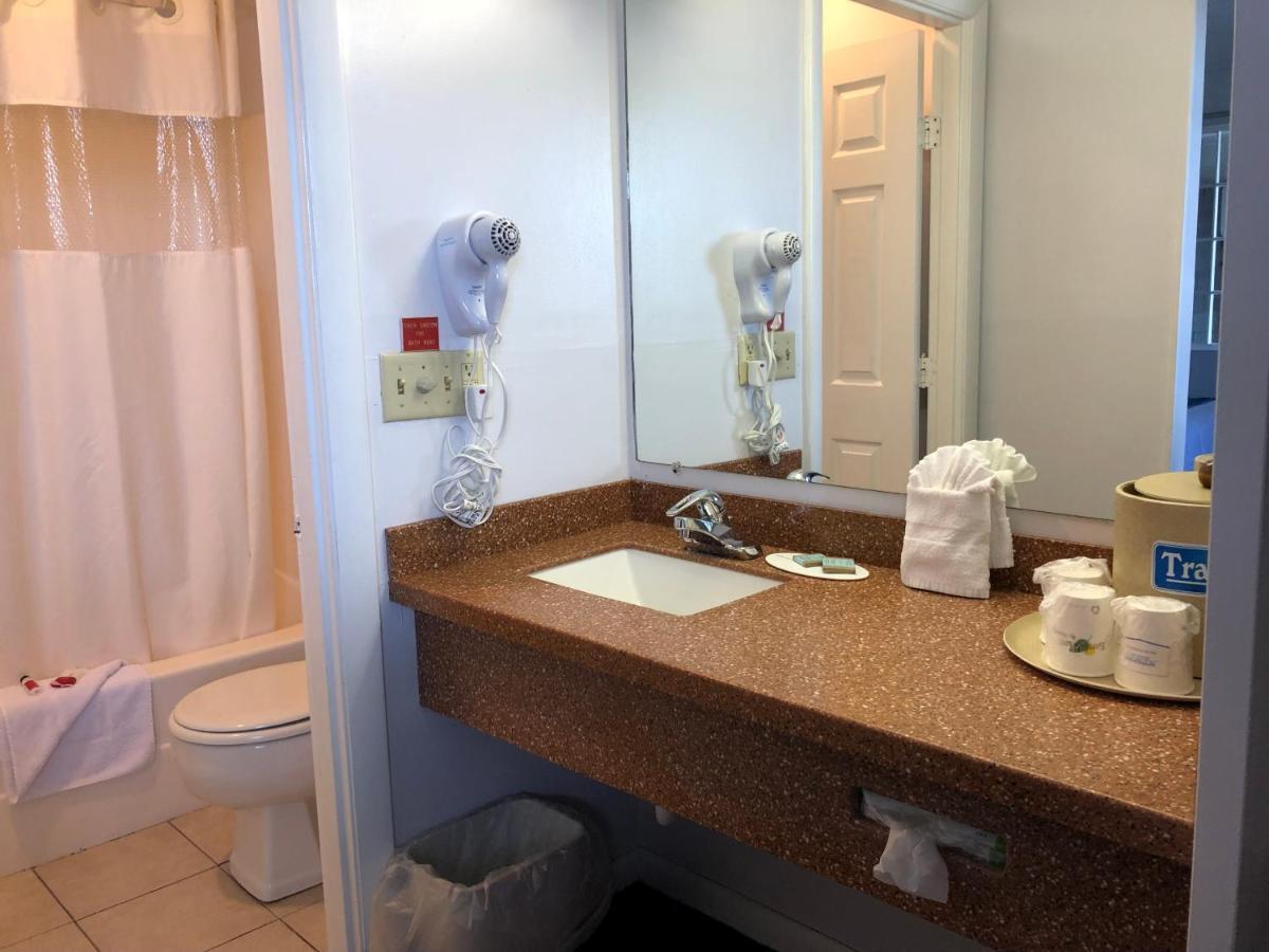 Travelodge By Wyndham Cape Cod Area West Dennis Zimmer foto