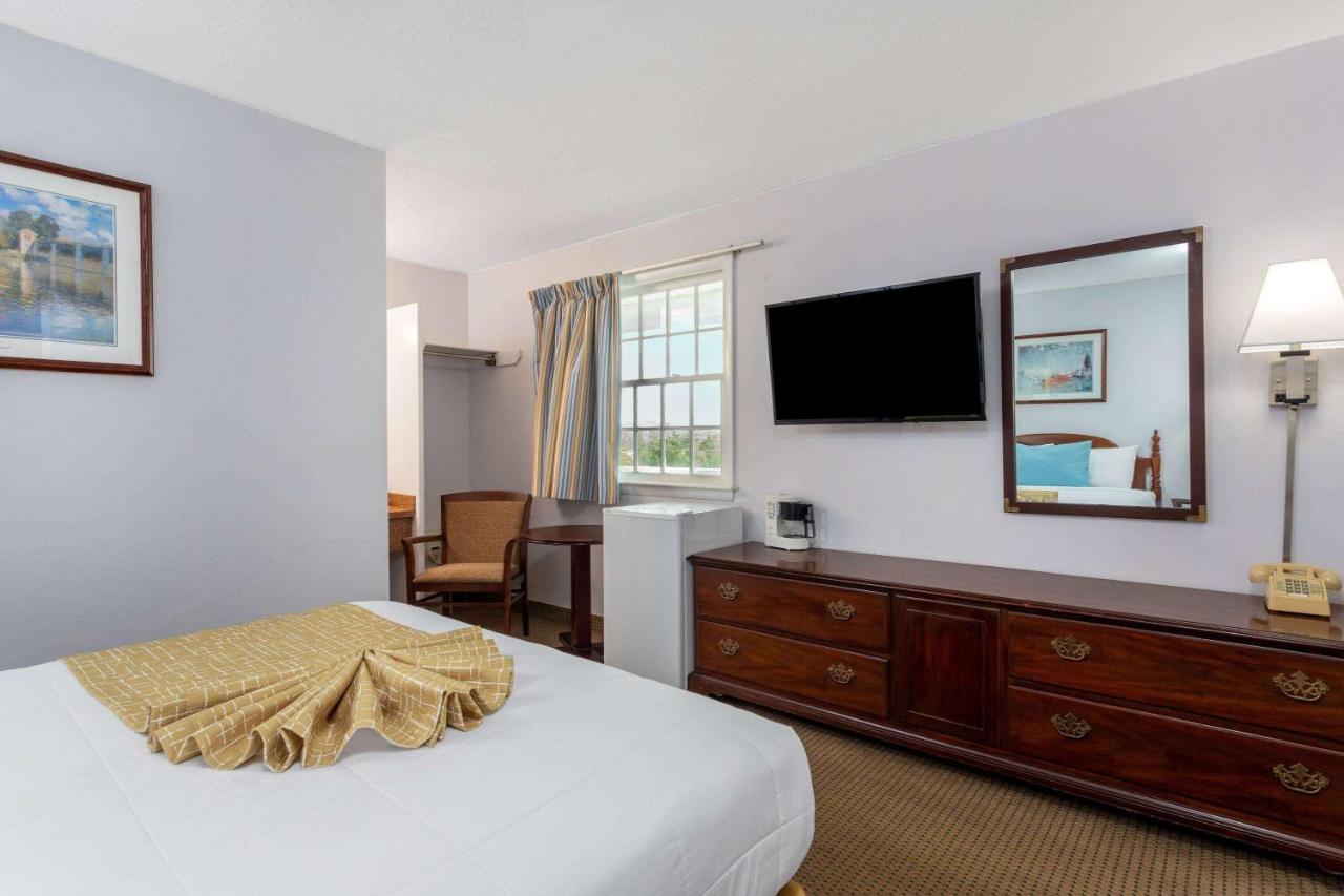 Travelodge By Wyndham Cape Cod Area West Dennis Exterior foto