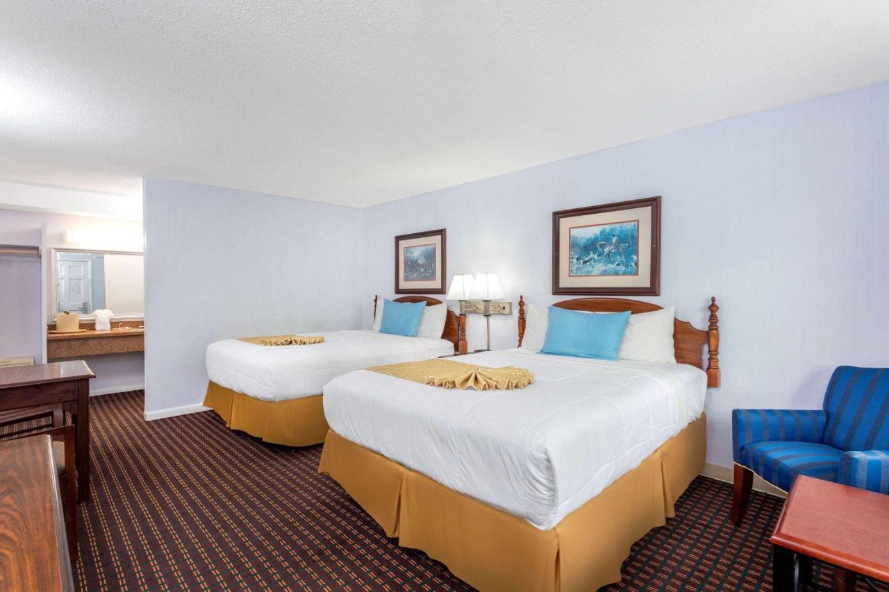 Travelodge By Wyndham Cape Cod Area West Dennis Exterior foto
